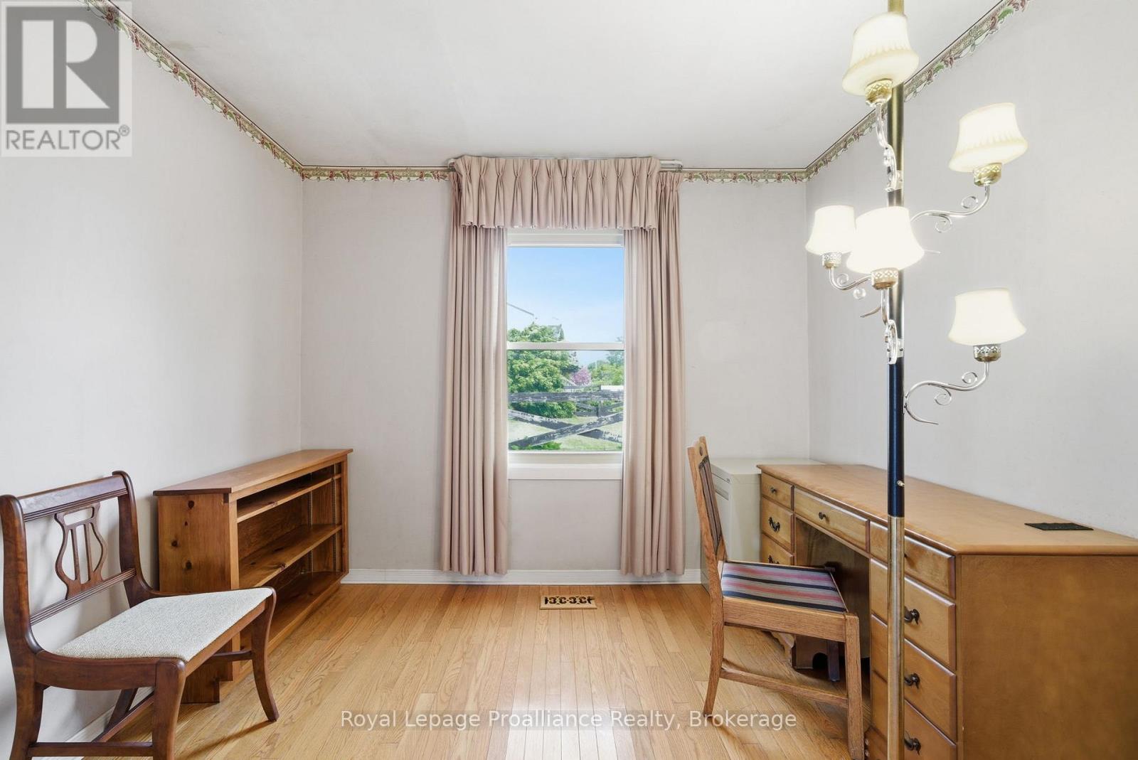 478 MONK STREET - 18