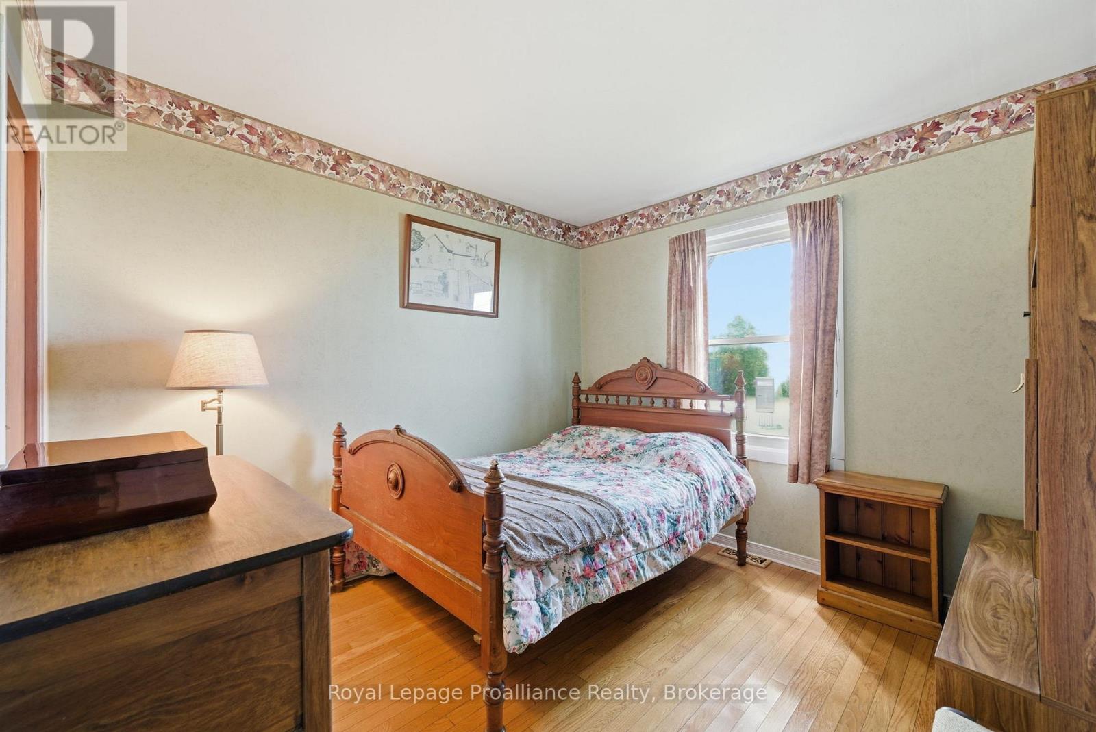 478 MONK STREET - 21