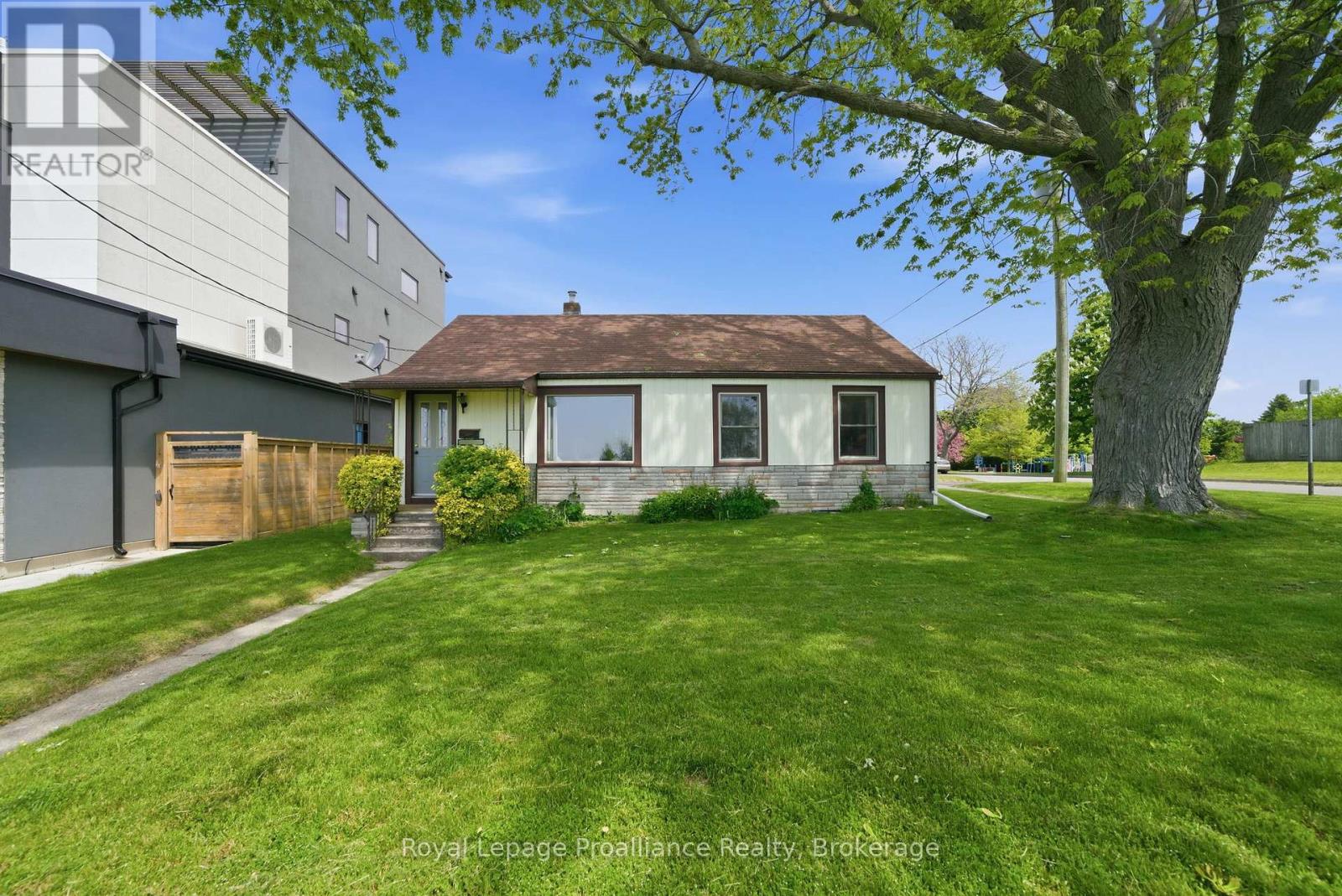 478 MONK STREET - 5