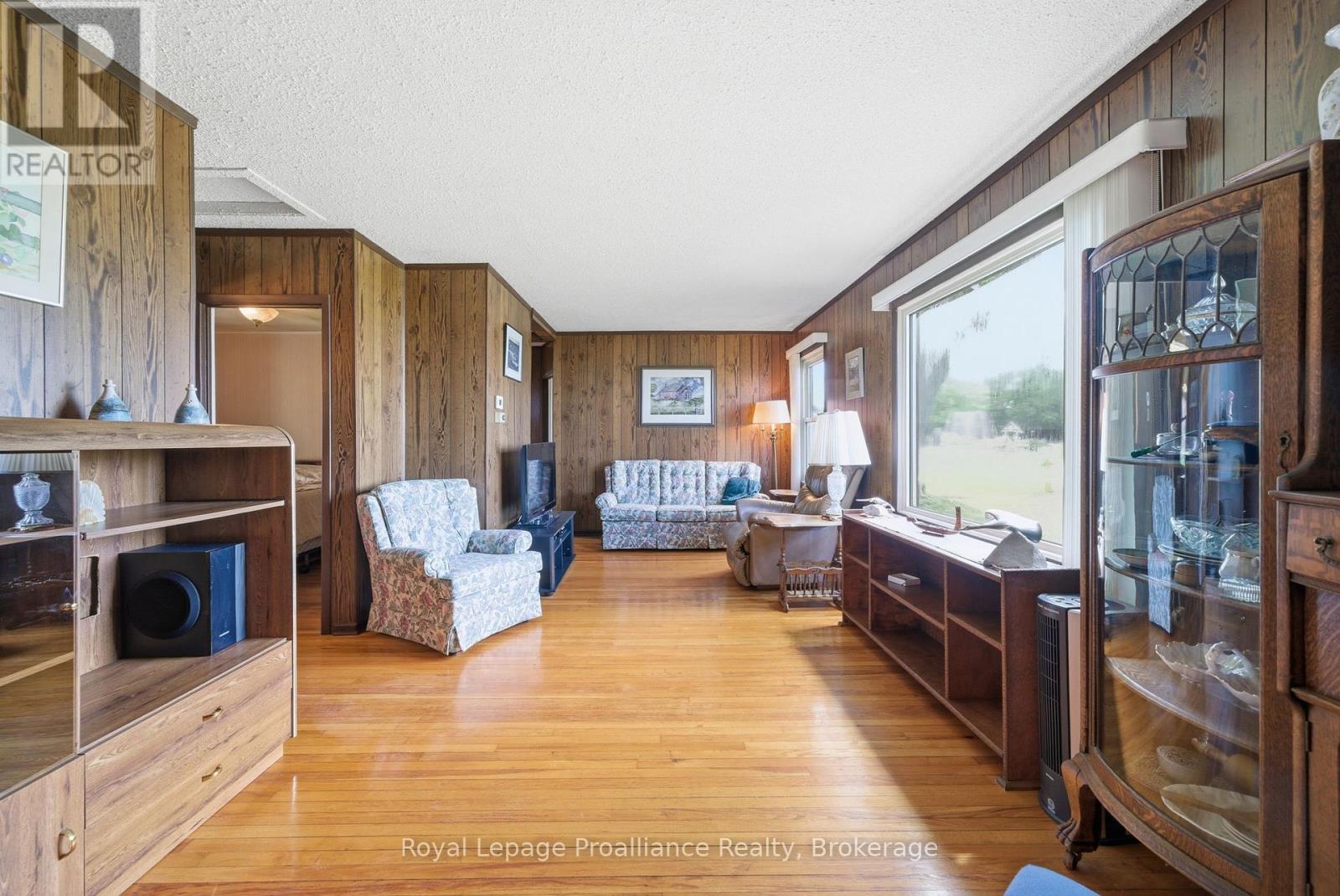 478 MONK STREET - 9