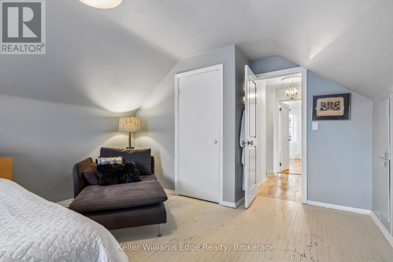 7 WASHINGTON AVENUE - 25
