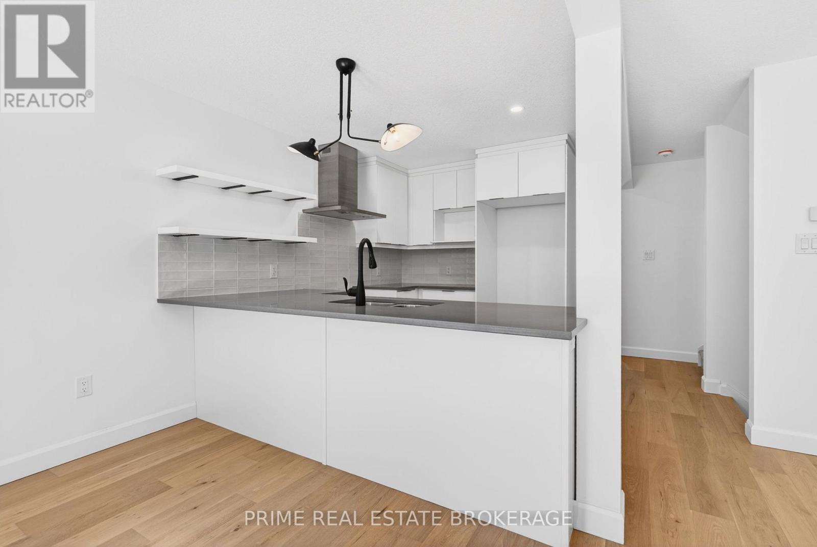 #5 177 CHESTNUT STREET - 7