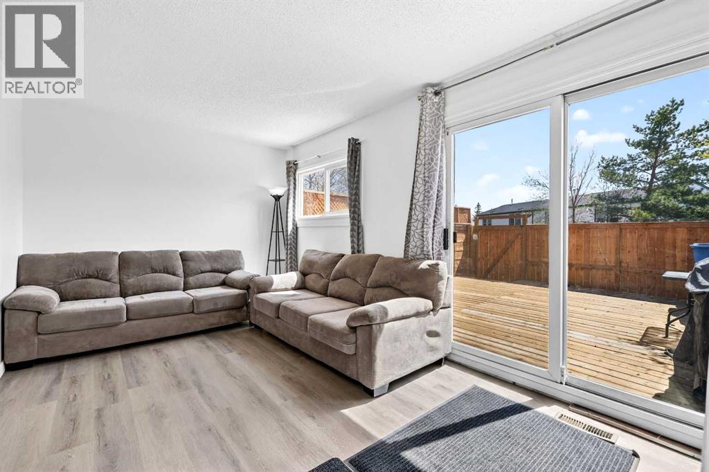 5615 1 Avenue SE - 8