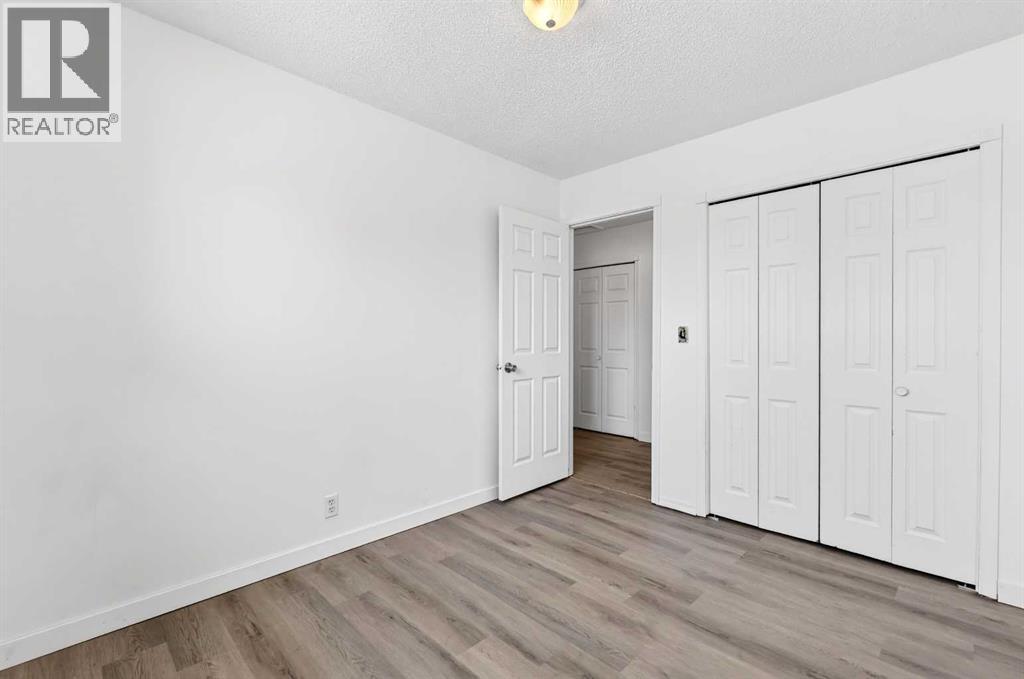 5615 1 Avenue SE - 14
