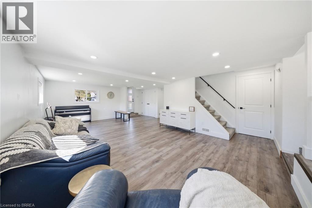 2500 PINEGROVE Road - 12