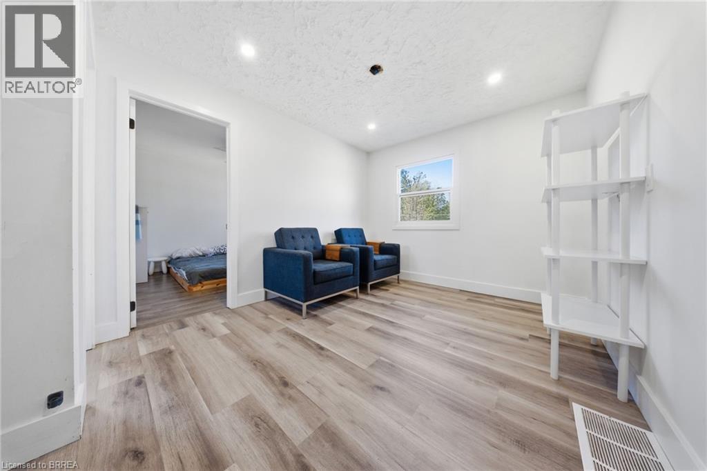 2500 PINEGROVE Road - 24