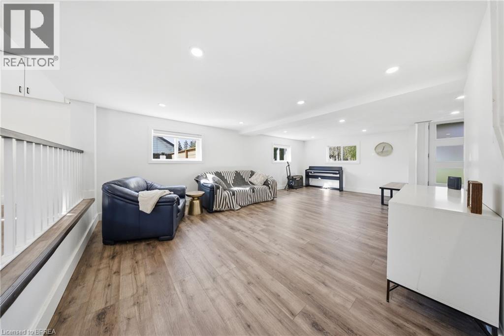 2500 PINEGROVE Road - 9
