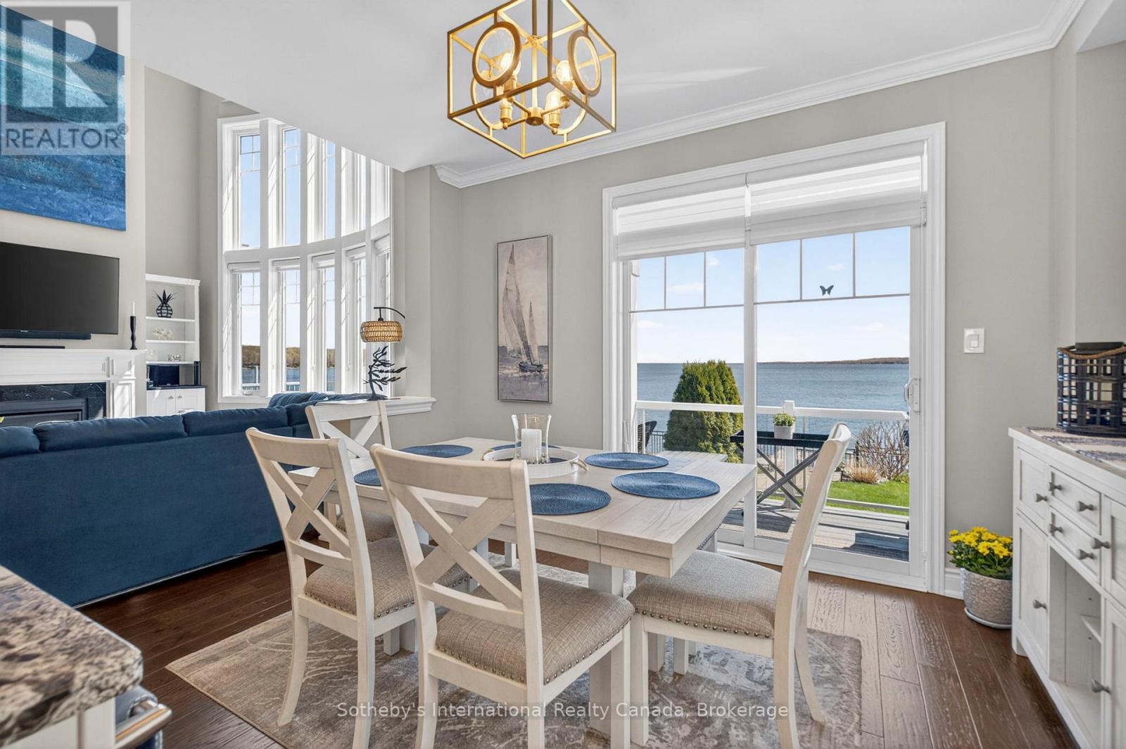 409 BAYPORT BOULEVARD - 19