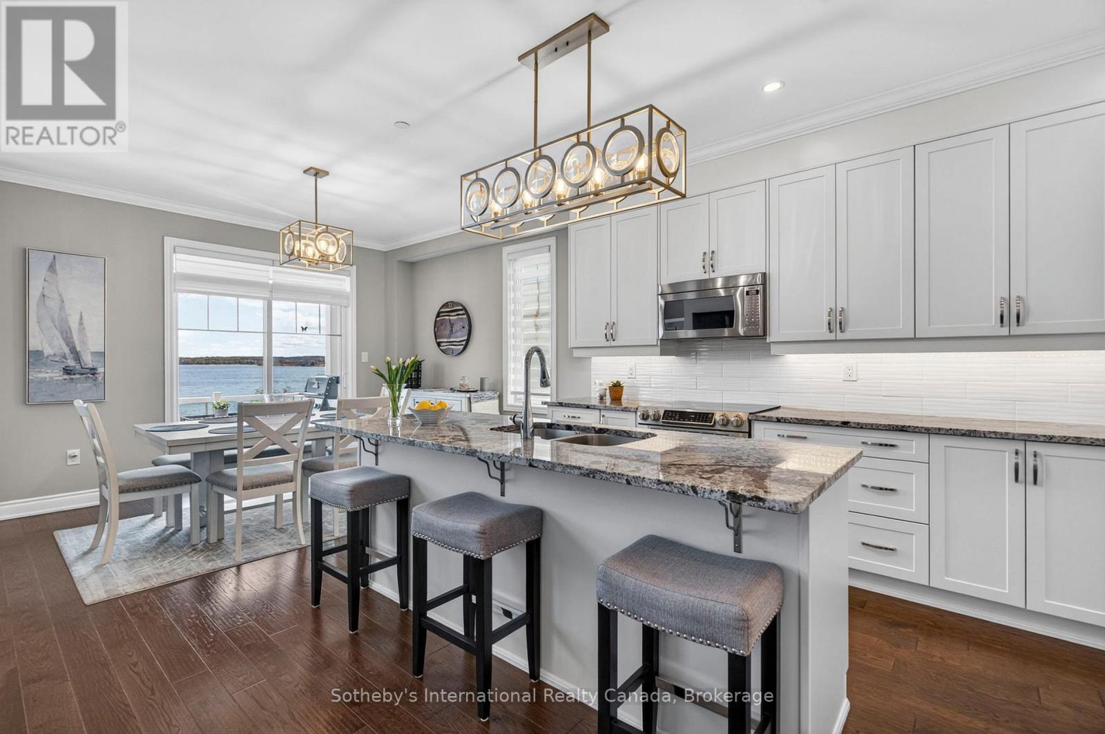 409 BAYPORT BOULEVARD - 13