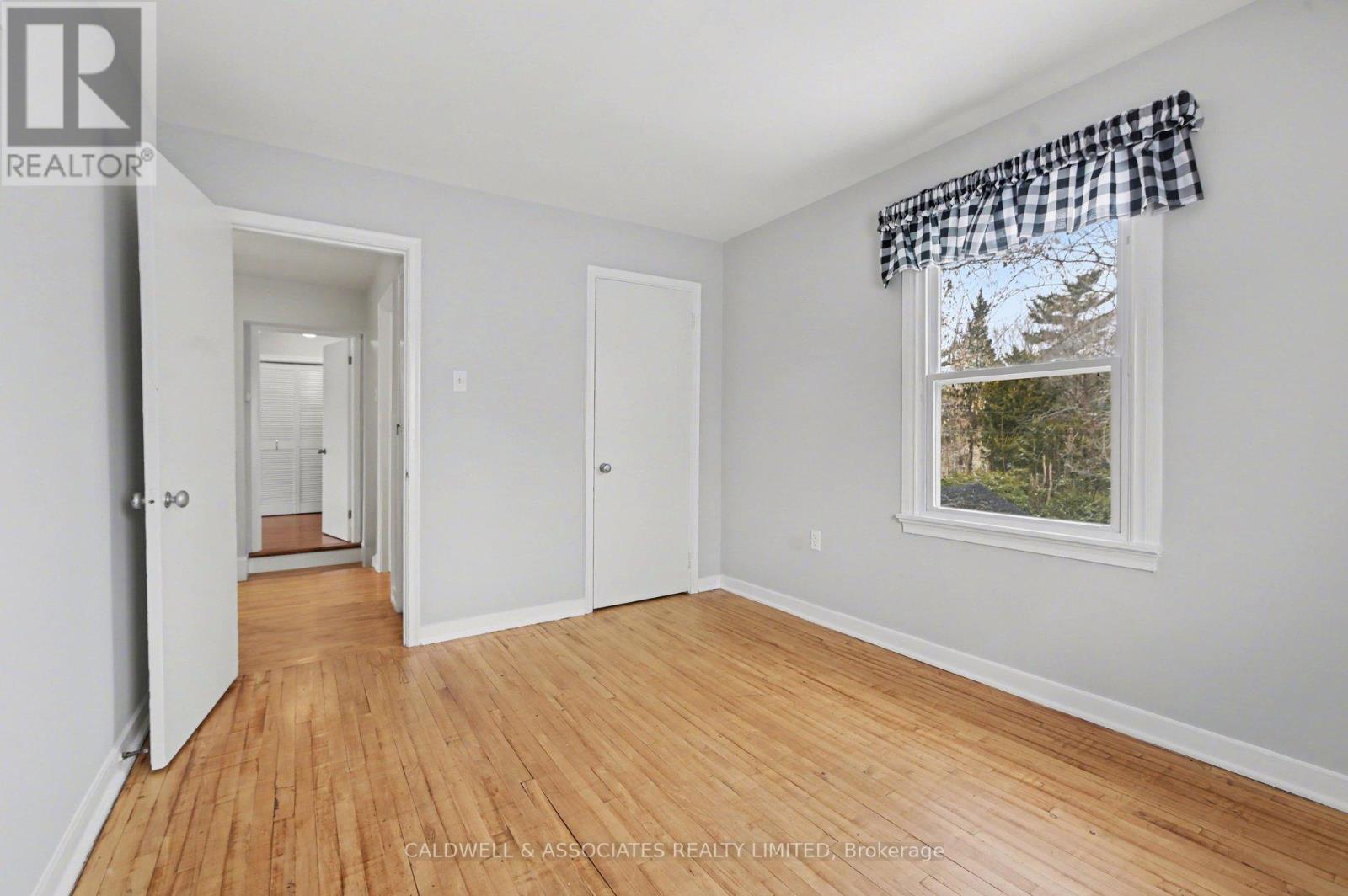 4 Bed, 2 Bath House for Rent in Ottawa – 5 ARUNDEL AVENUE, Ottawa – MLS# X13420146 - Image 16