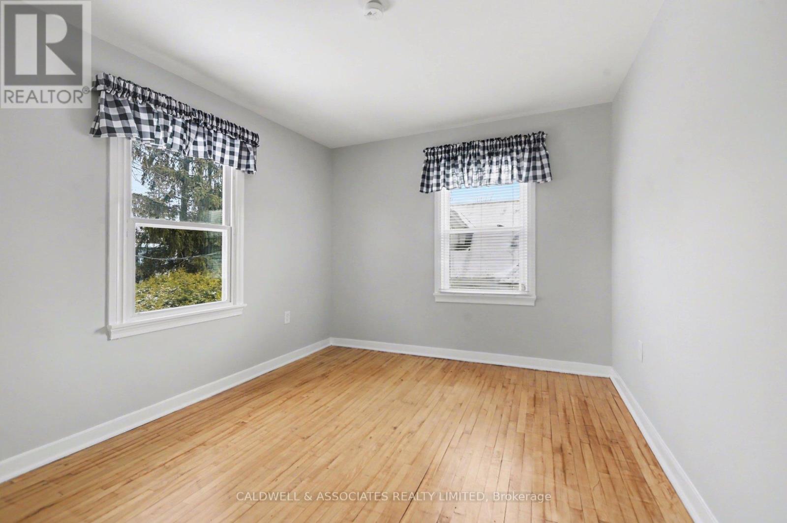 4 Bed, 2 Bath House for Rent in Ottawa – 5 ARUNDEL AVENUE, Ottawa – MLS# X13420146 - Image 22