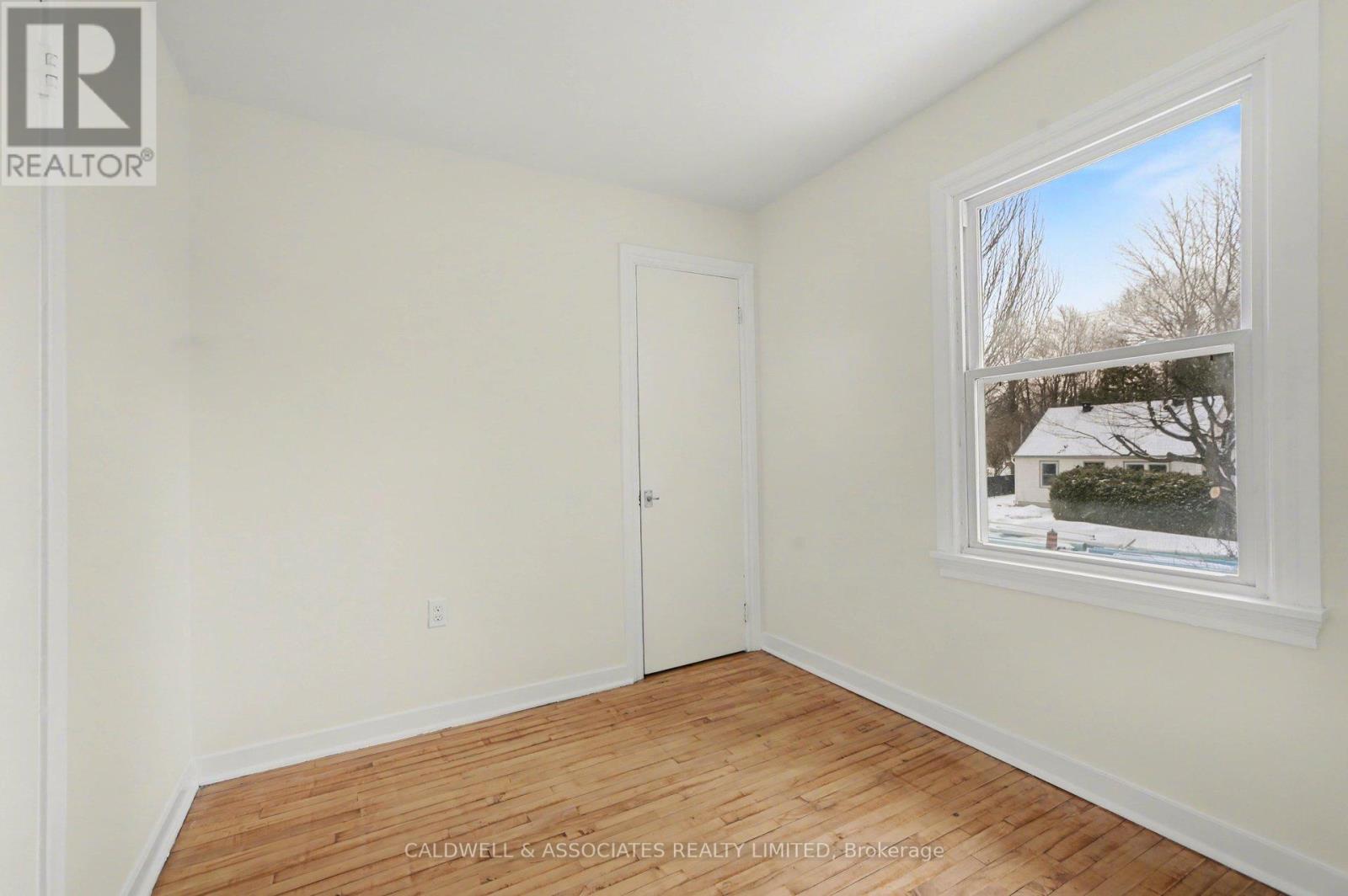 4 Bed, 2 Bath House for Rent in Ottawa – 5 ARUNDEL AVENUE, Ottawa – MLS# X13420146 - Image 26