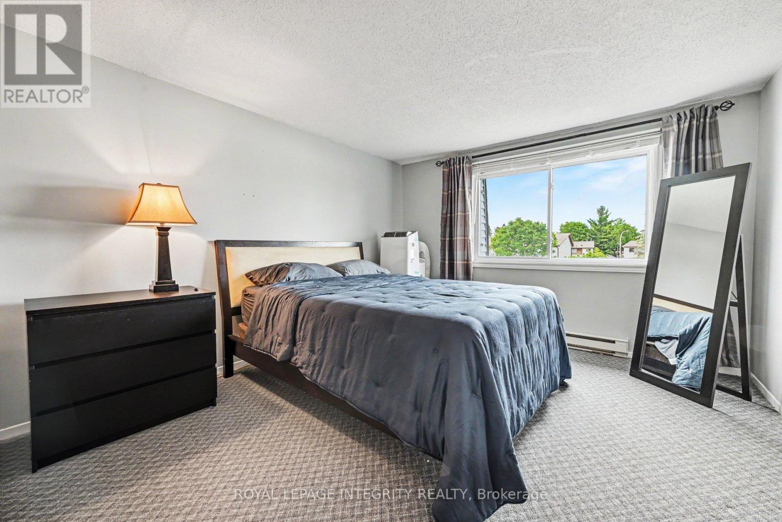 3 Bed, 2 Bath House for Sale in Ottawa – A – 26A LOVELL LANE, Ottawa – MLS# X13420206 - Image 26
