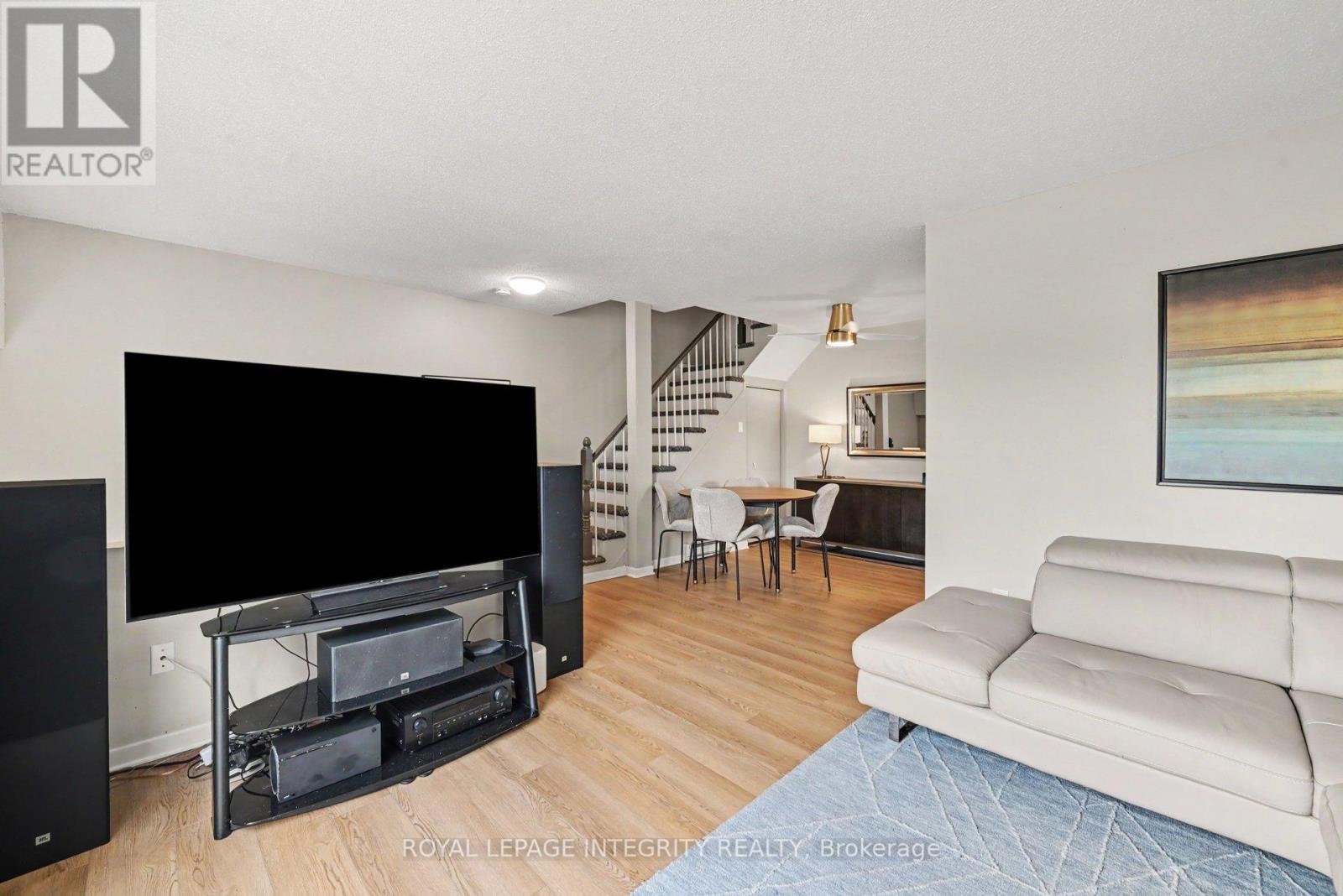3 Bed, 2 Bath House for Sale in Ottawa – A – 26A LOVELL LANE, Ottawa – MLS# X13420206 - Image 14