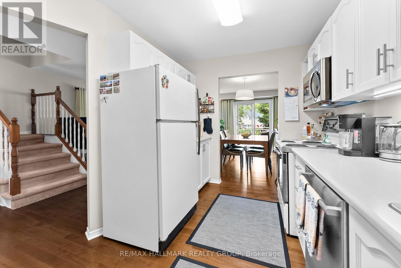 3 Bed, 3 Bath House for Sale in Ottawa – 20 ROYAL OAK COURT, Ottawa – MLS# X13420304 - Image 17