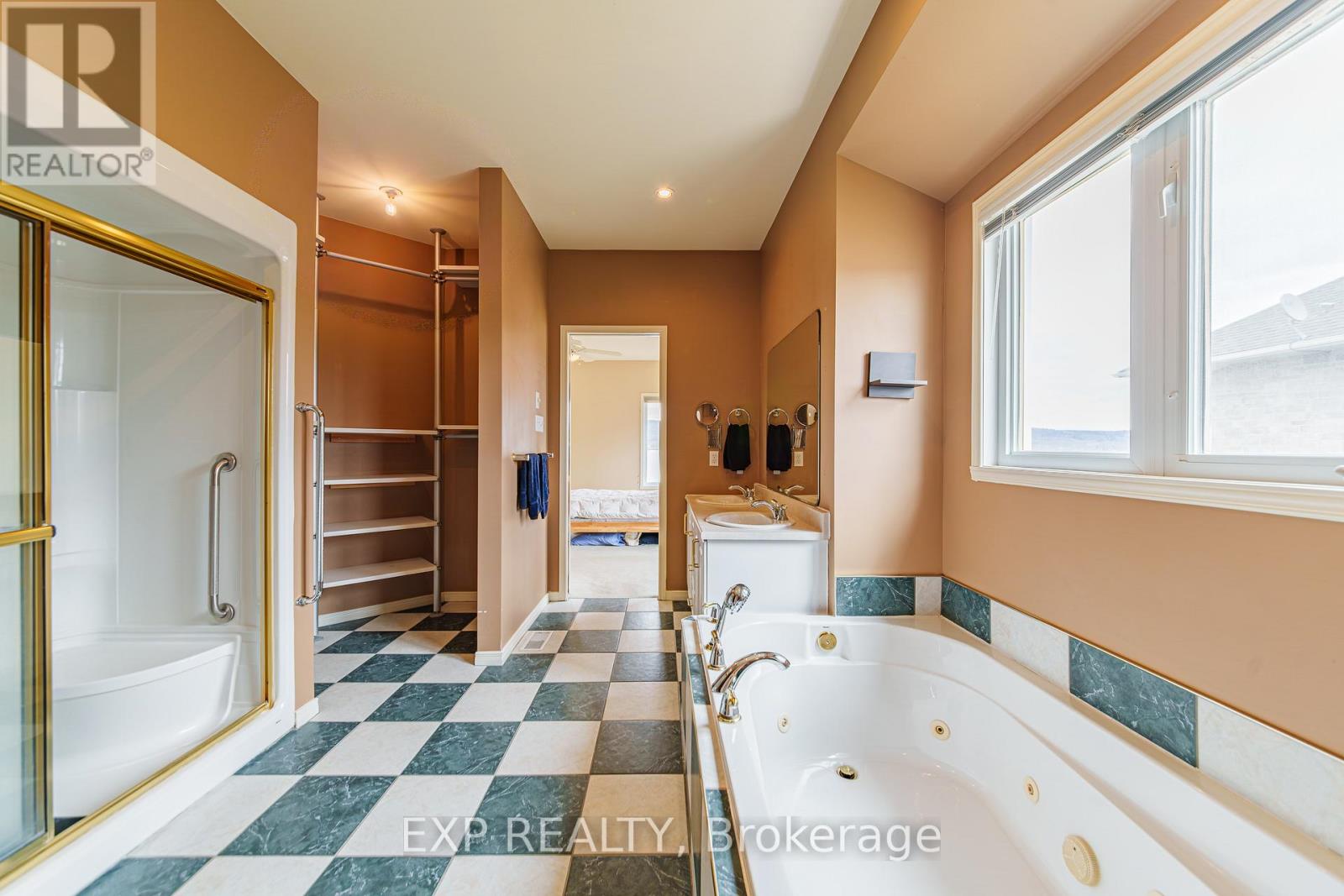 15 RUE HAUTE RIVE STREET - 16