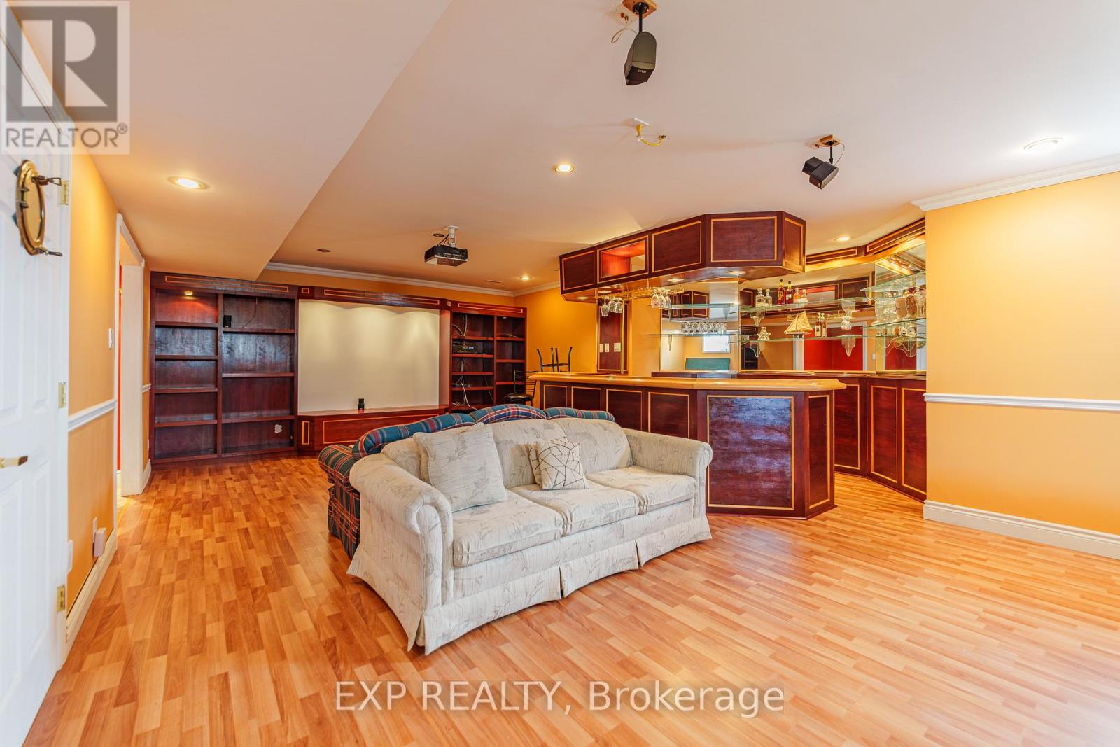 15 RUE HAUTE RIVE STREET - 27