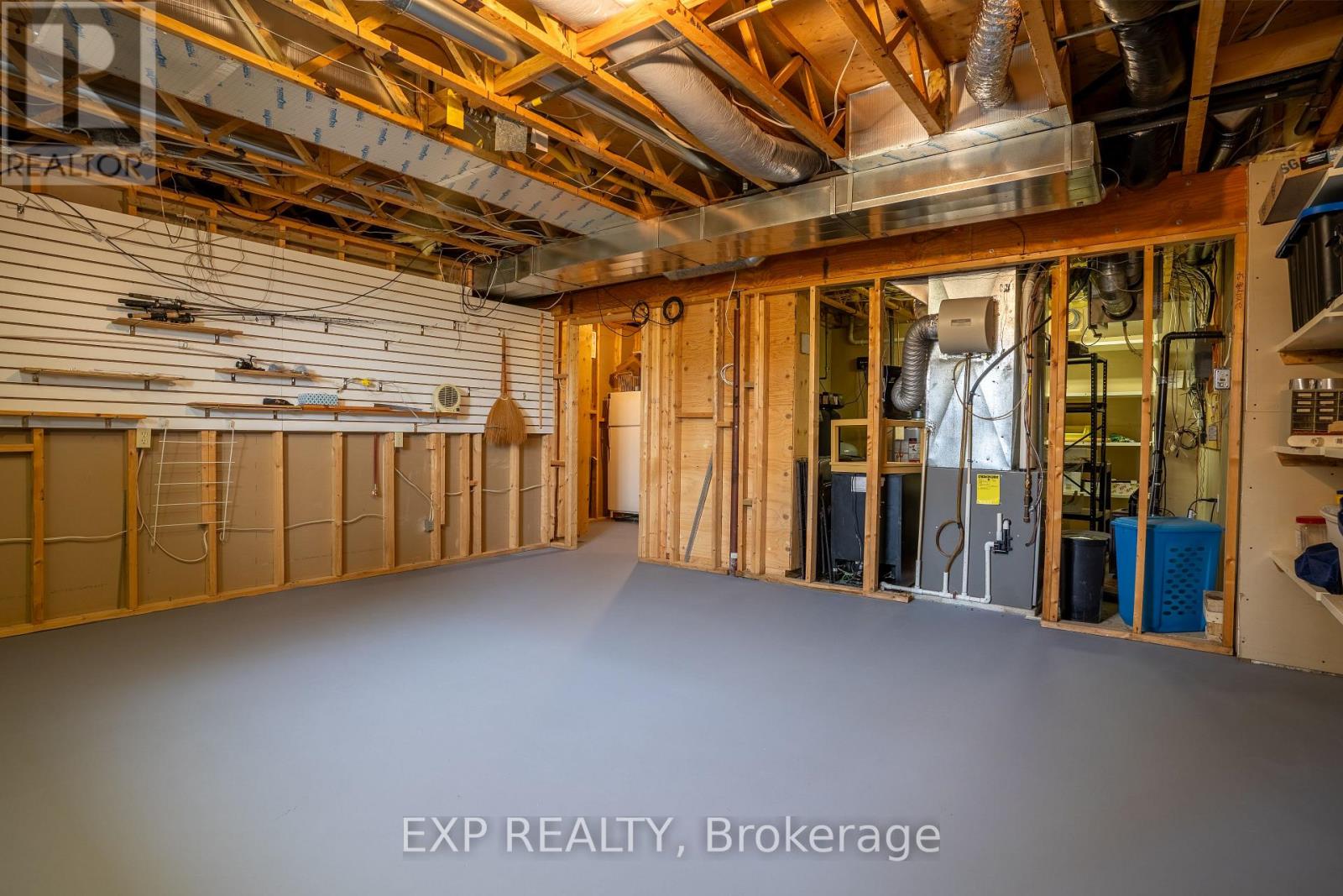 15 RUE HAUTE RIVE STREET - 37