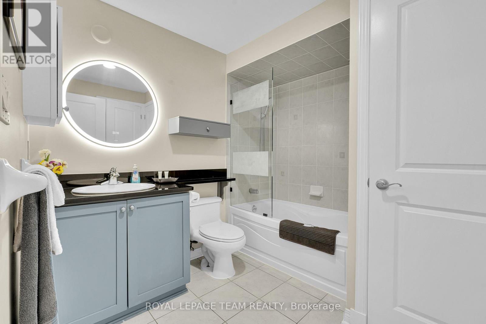#1905 570 LAURIER AVENUE W - 12