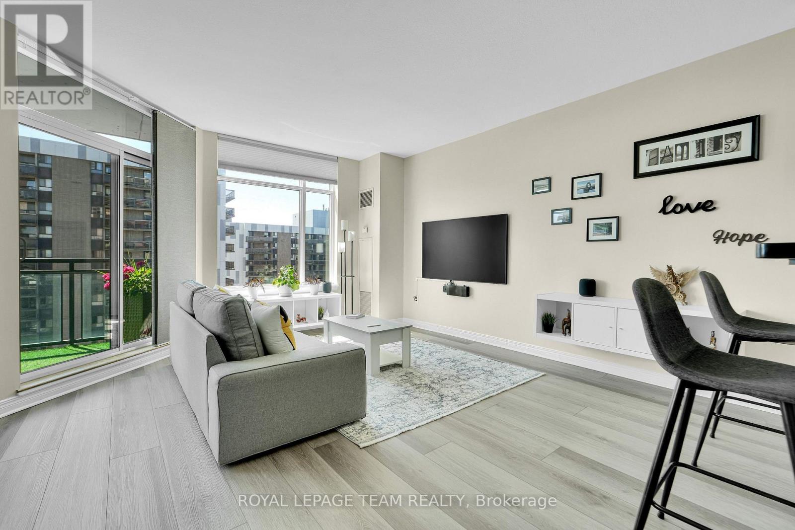 #1905 570 LAURIER AVENUE W - 22