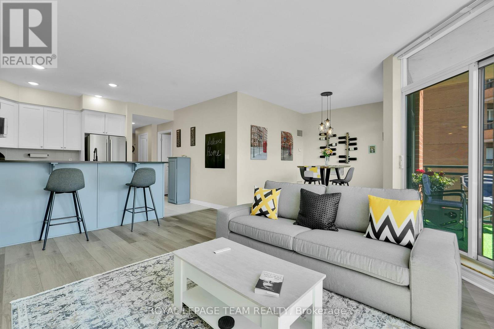 #1905 570 LAURIER AVENUE W - 25