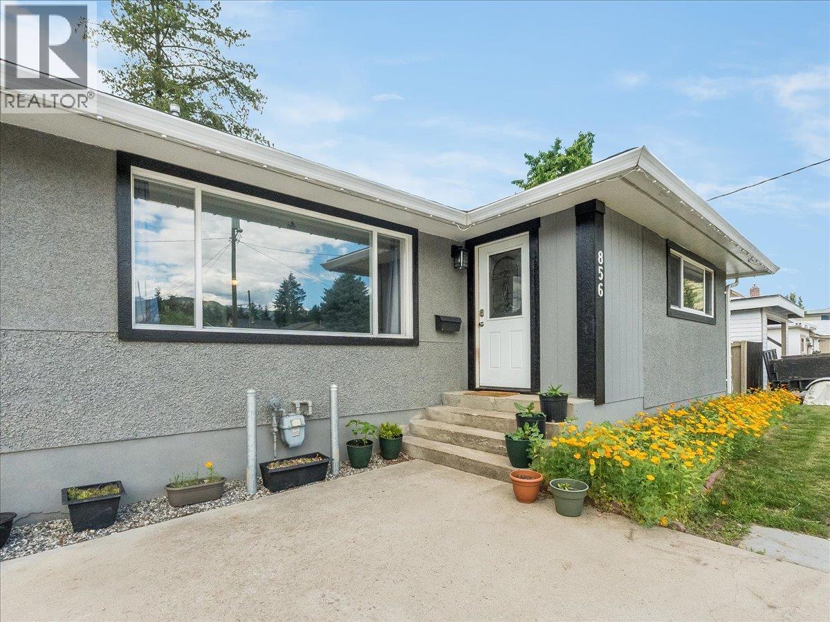 856 7TH Avenue - 4