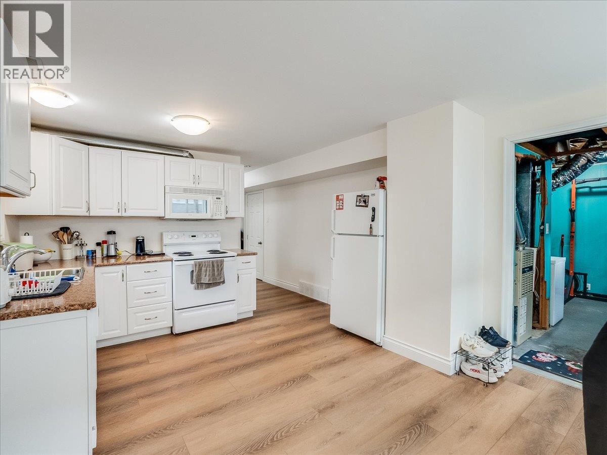 856 7TH Avenue - 40