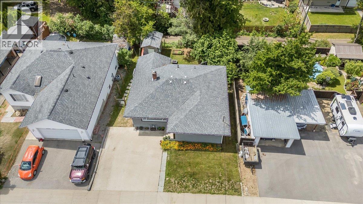 856 7TH Avenue - 56