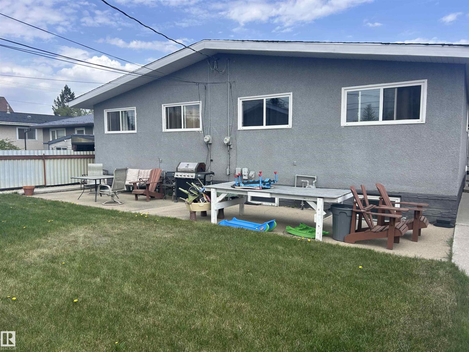 12736 12734 86 ST NW - 20