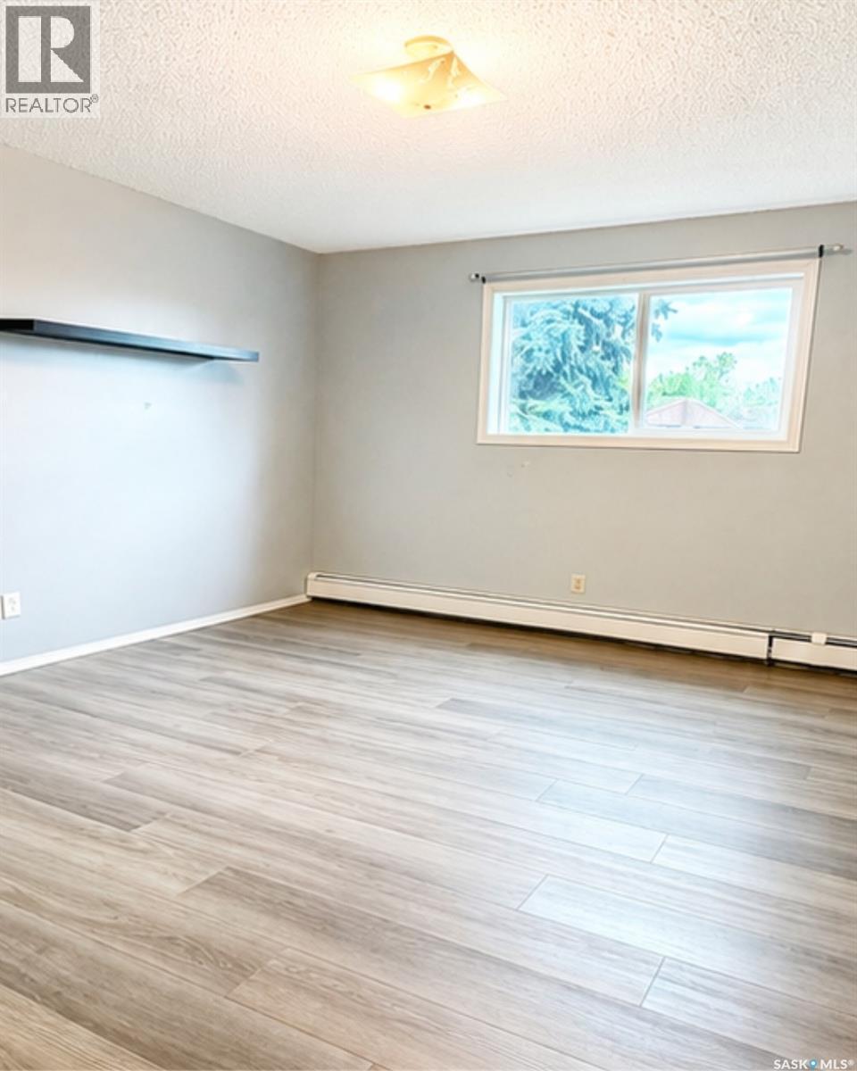 207 423 Tait COURT — photo 13