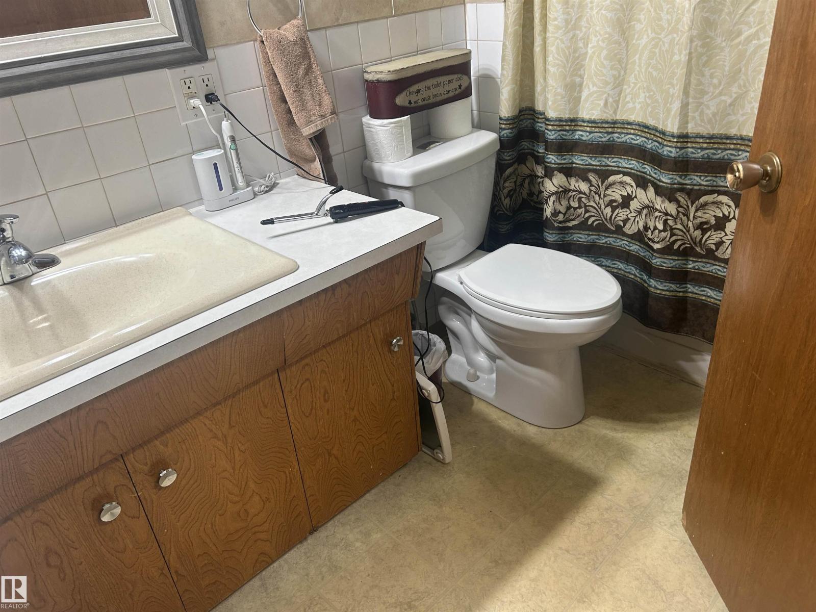 12736 12734 86 ST NW - 9