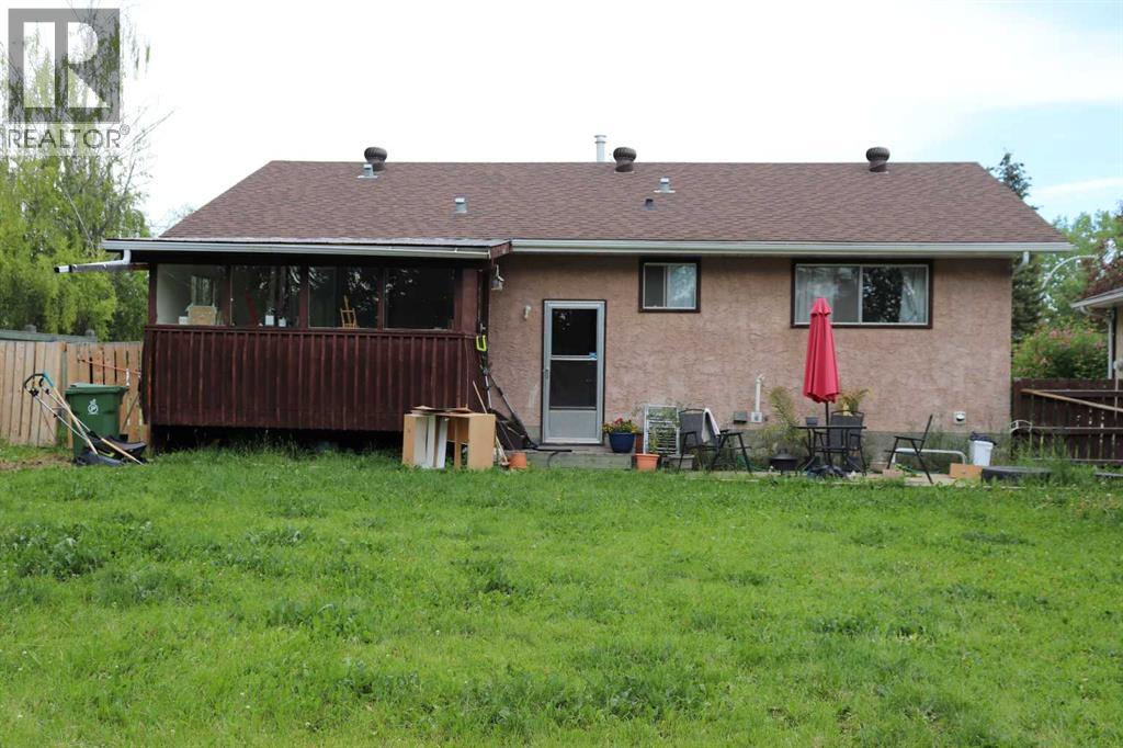 5707 9 Avenue - photo 2