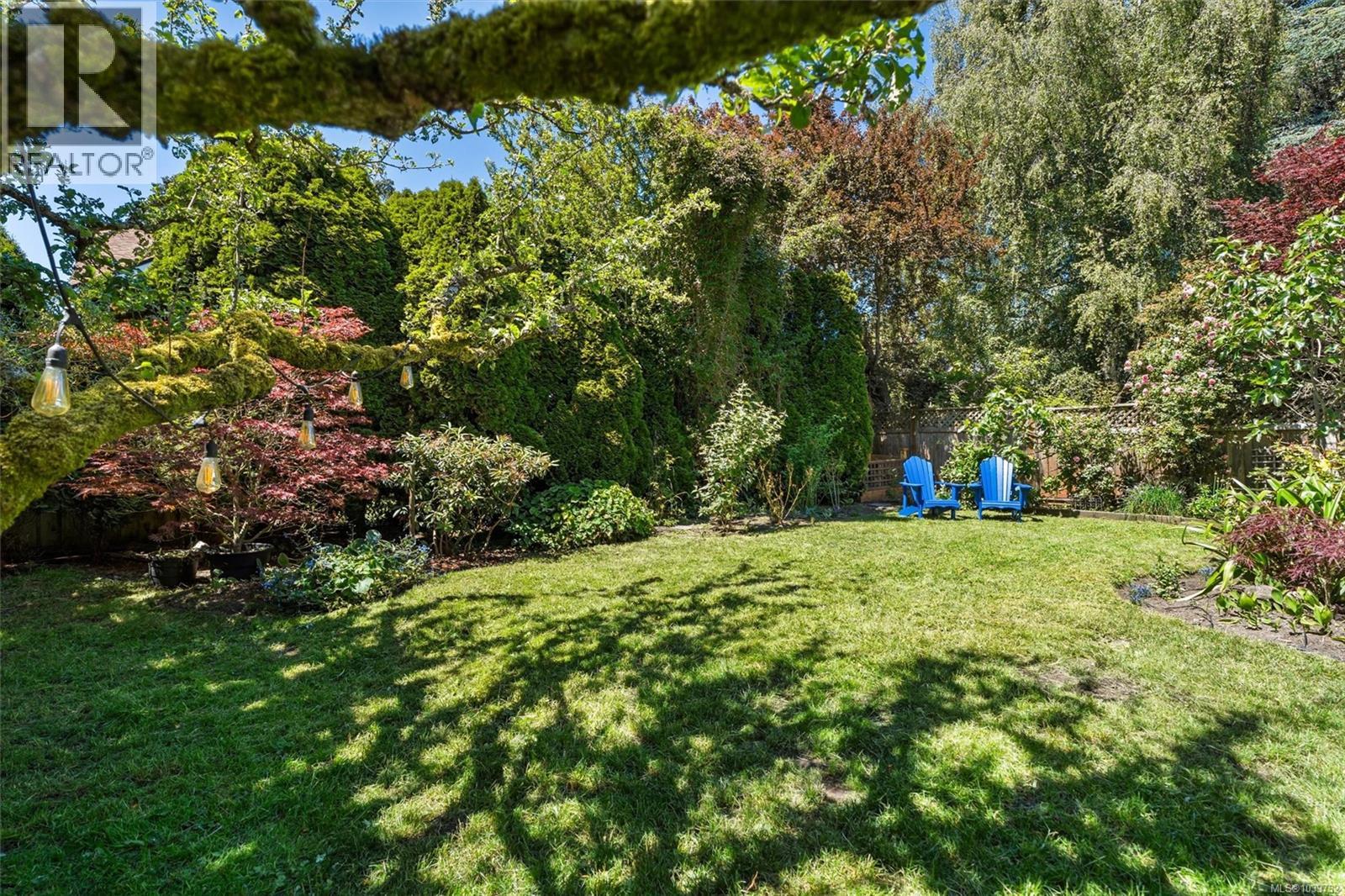  1166 Transit Road, Oak Bay