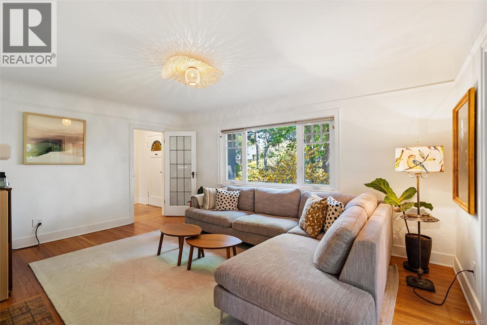  1166 Transit Road, Oak Bay