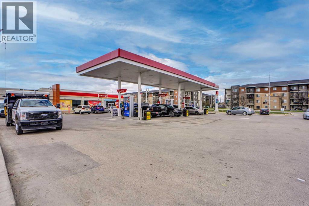 #414 7210 80 Avenue NE - 23