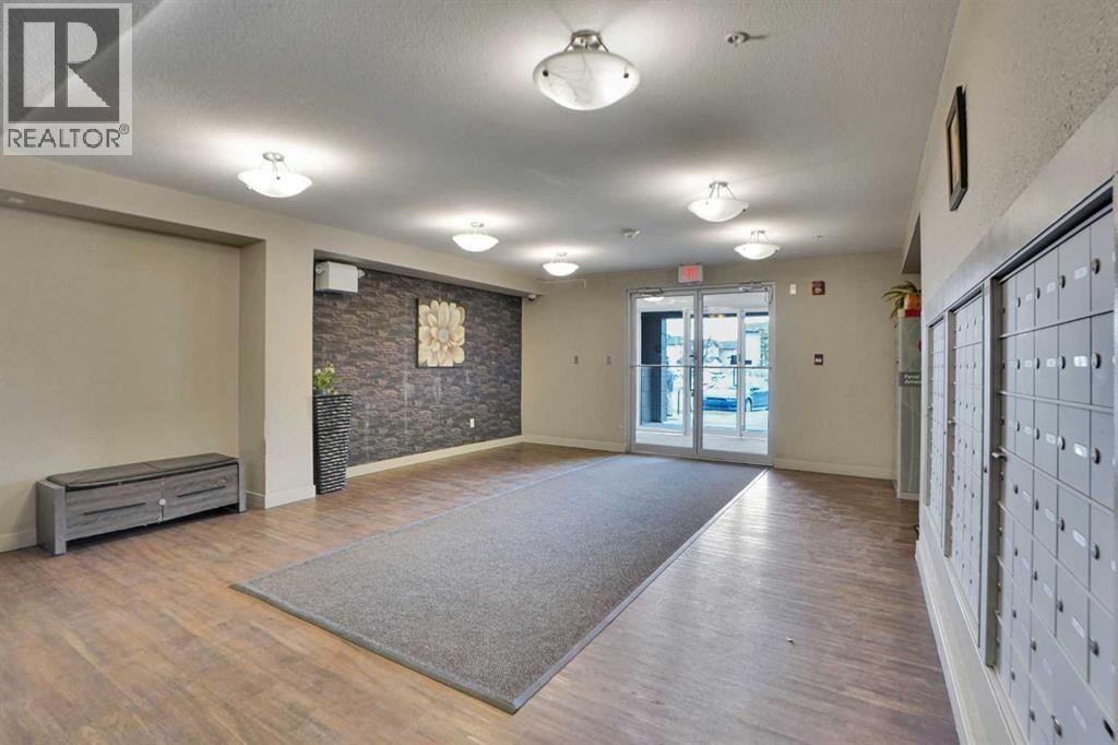 #414 7210 80 Avenue NE - 4