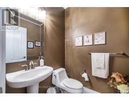25 Leafield Drive, Toronto, ON M1W2R2 Photo 19
