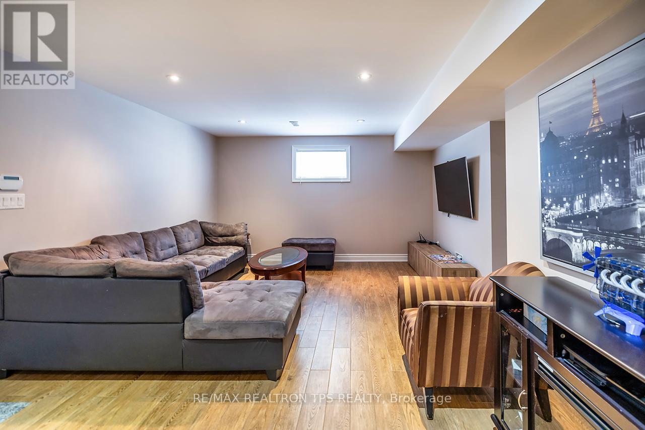 25 LEAFIELD DRIVE - Image 31