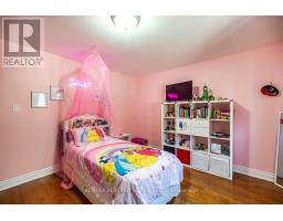 25 Leafield Drive, Toronto, ON M1W2R2 Photo 23