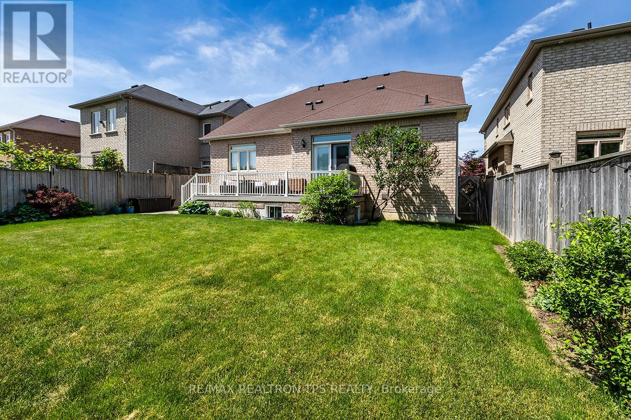25 LEAFIELD DRIVE - Image 36