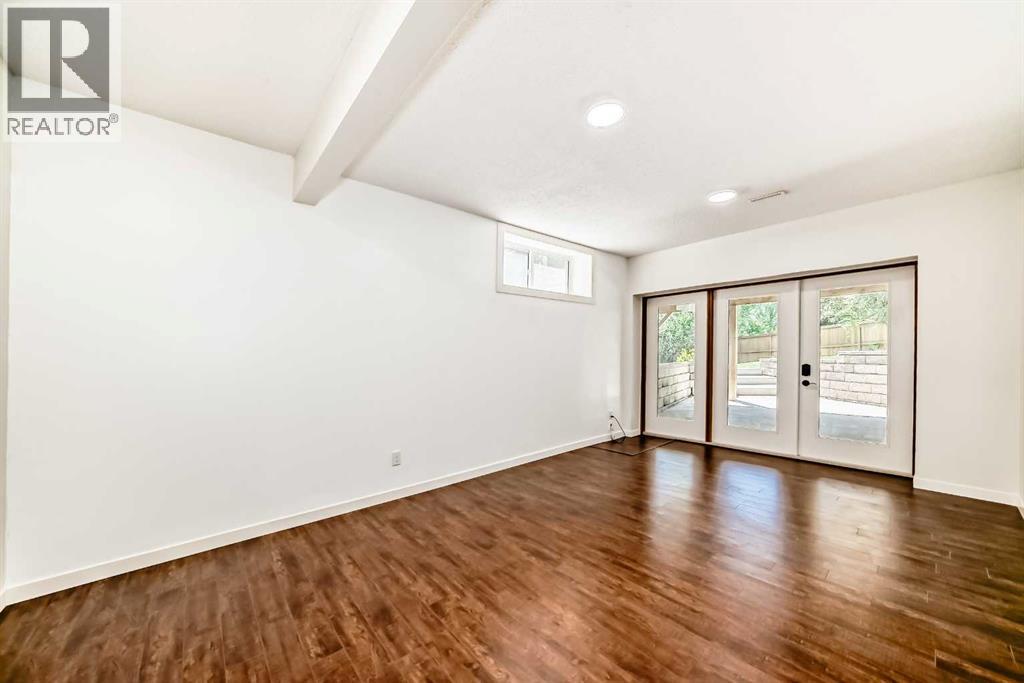 Basement Bonus Room - Walk-Up