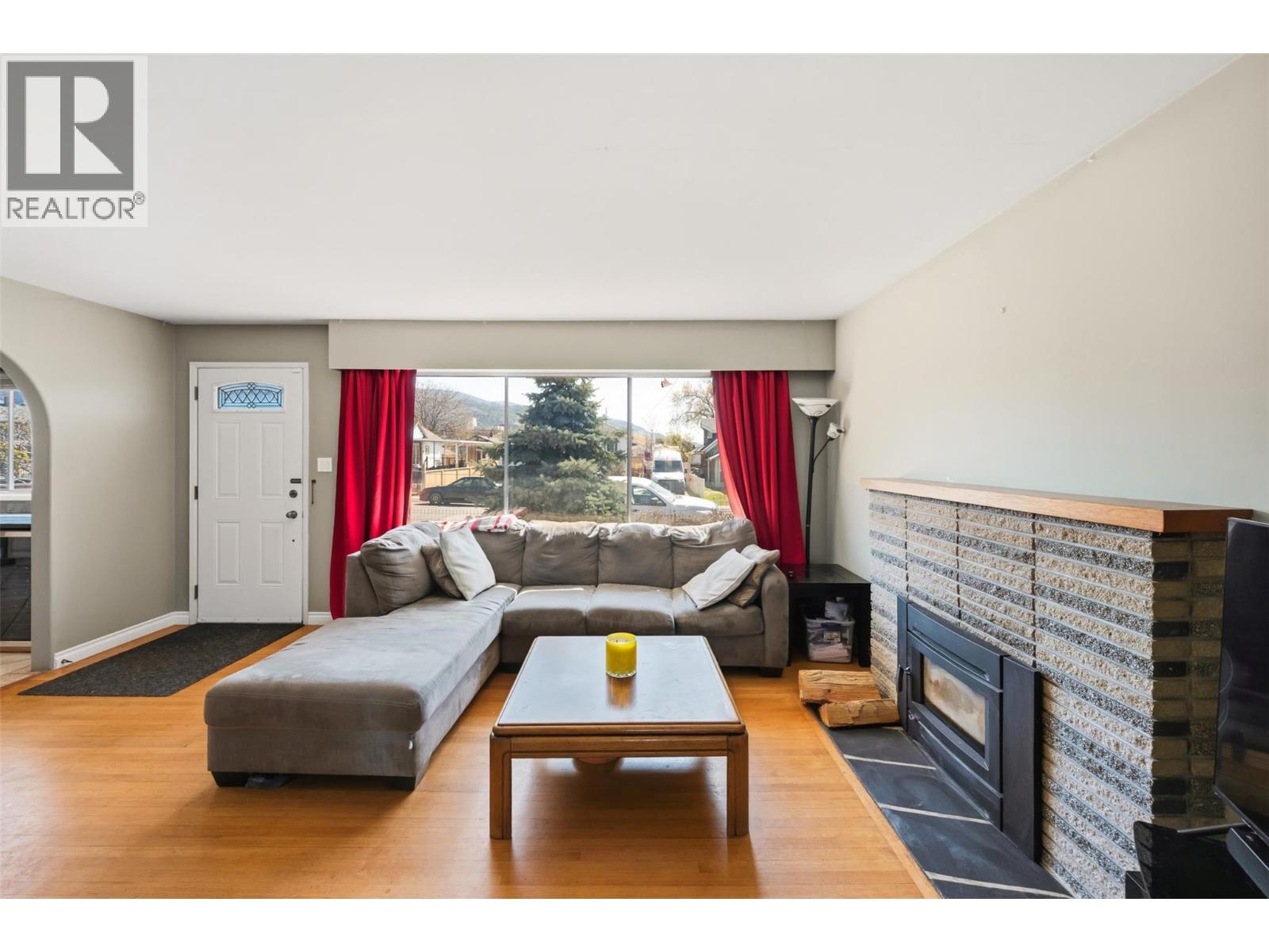 459 Penticton Avenue, Penticton