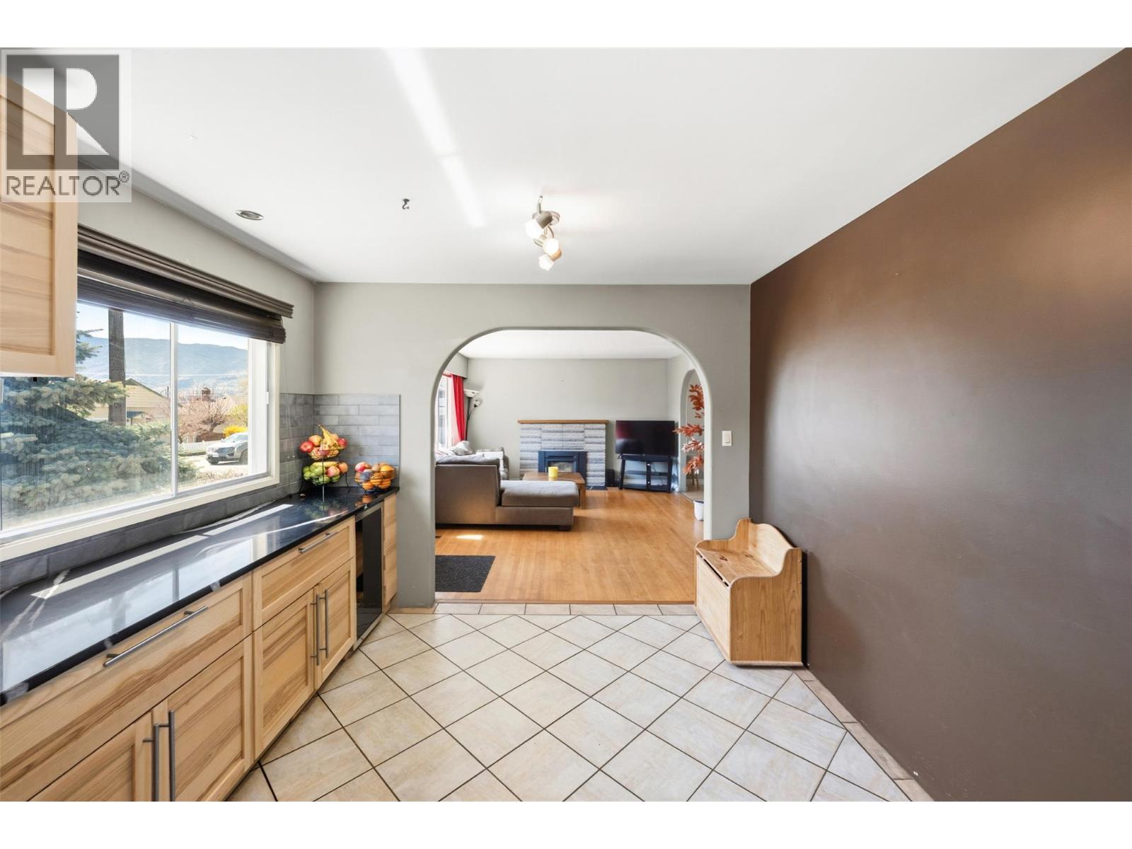 459 Penticton Avenue - 23