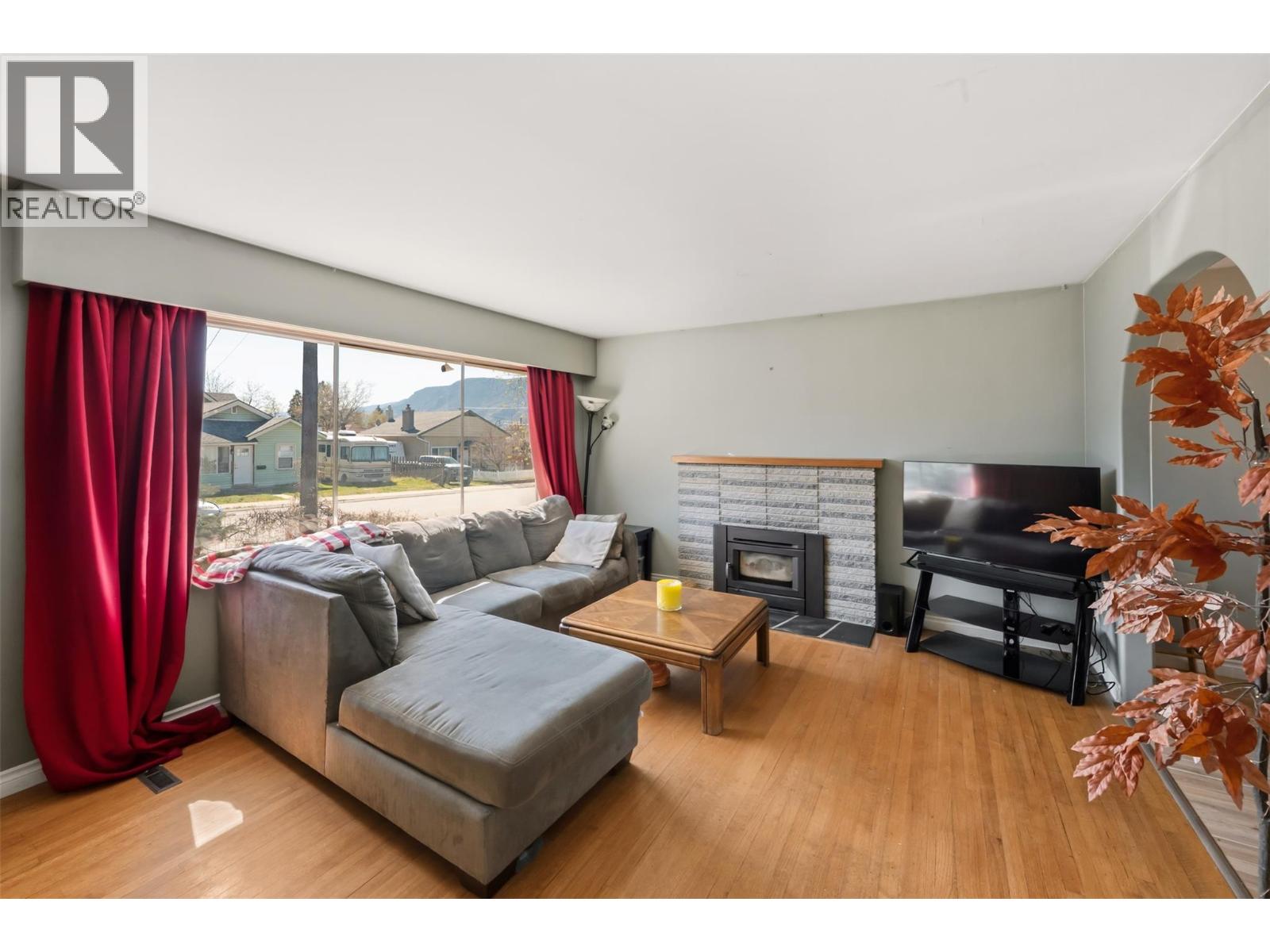 459 Penticton Avenue, Penticton