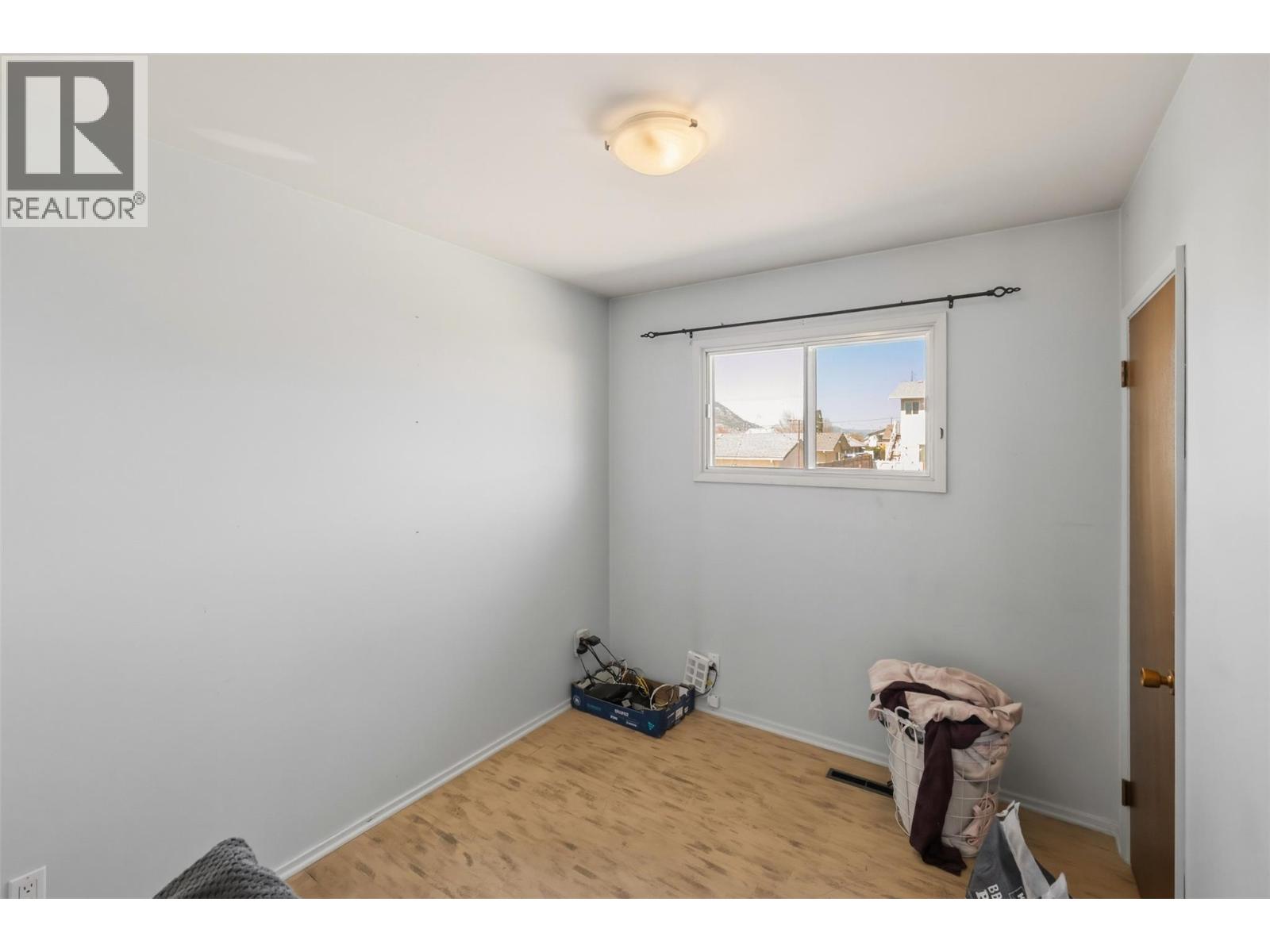 459 Penticton Avenue - 26