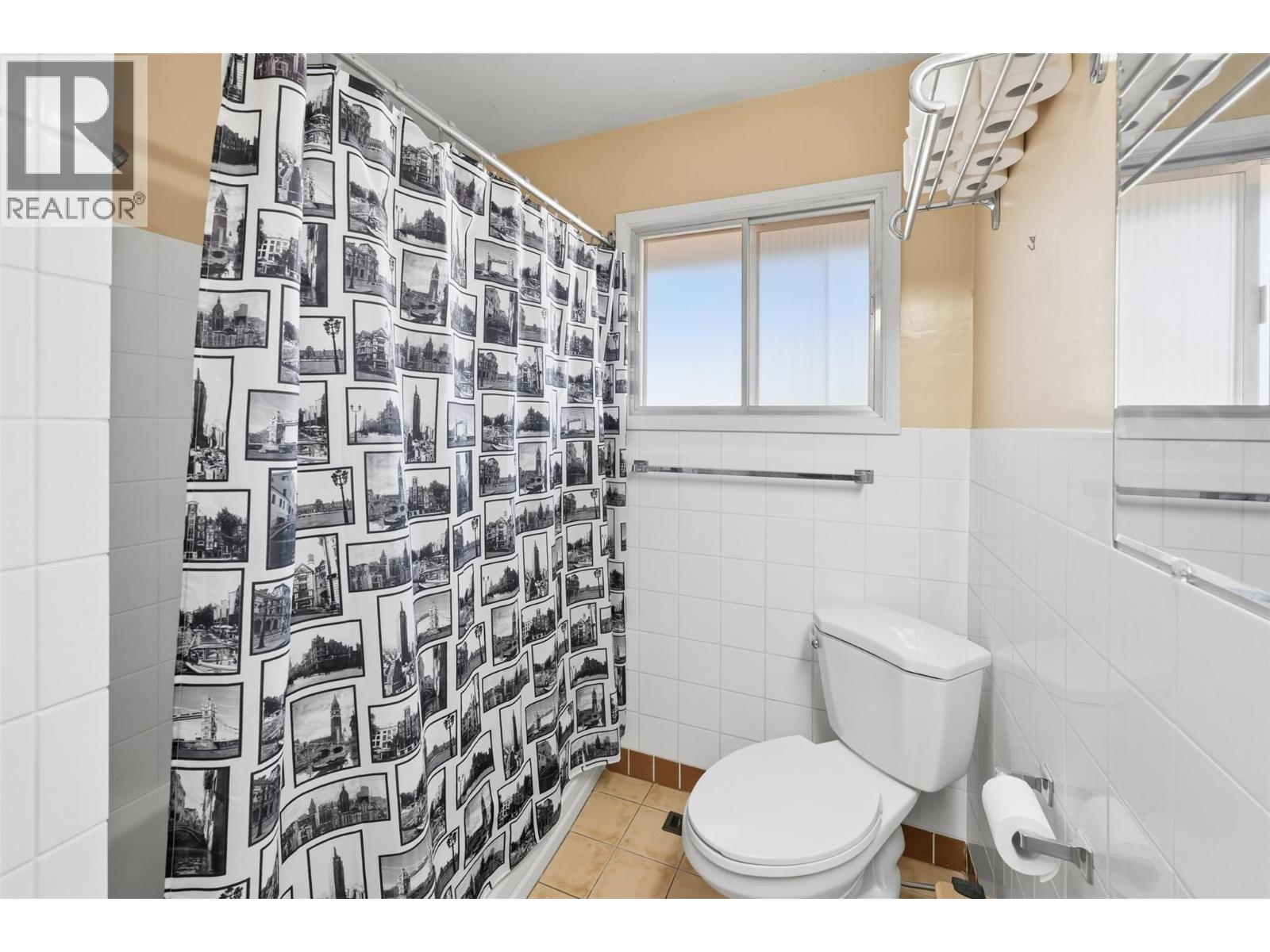 459 Penticton Avenue - 29