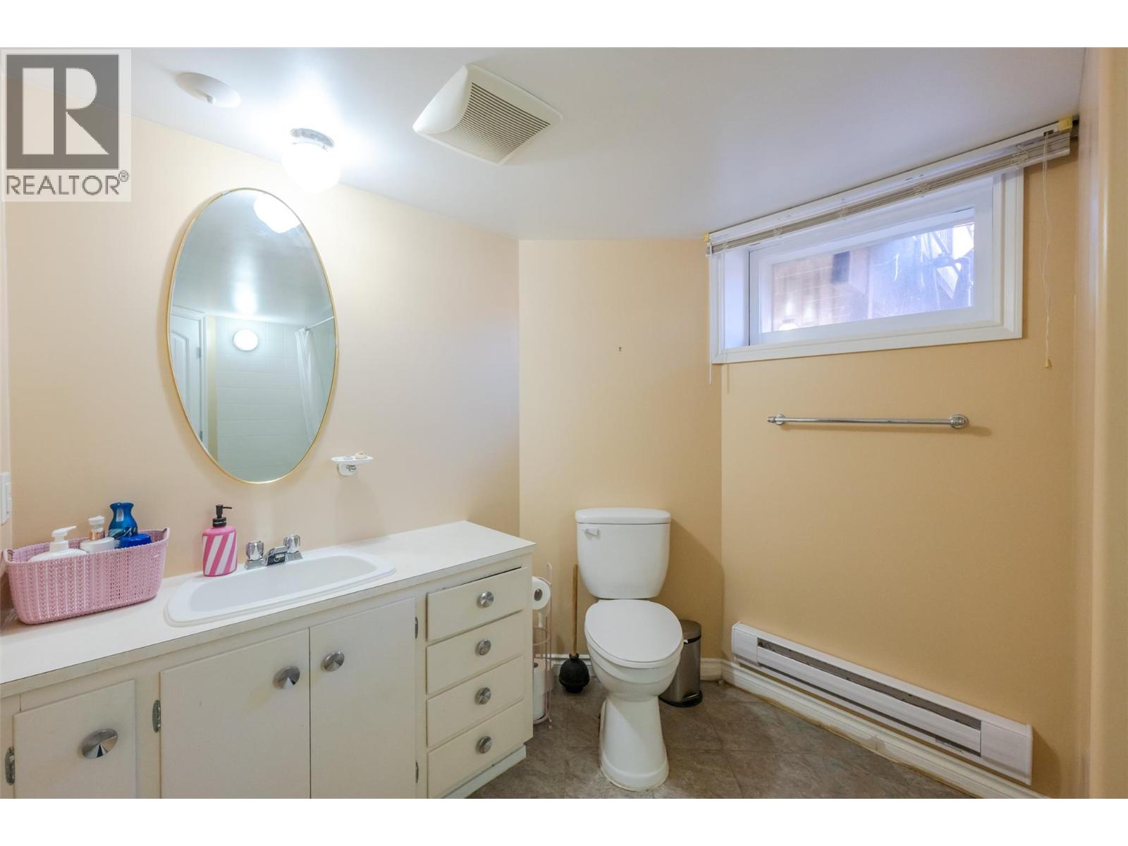 459 Penticton Avenue, Penticton