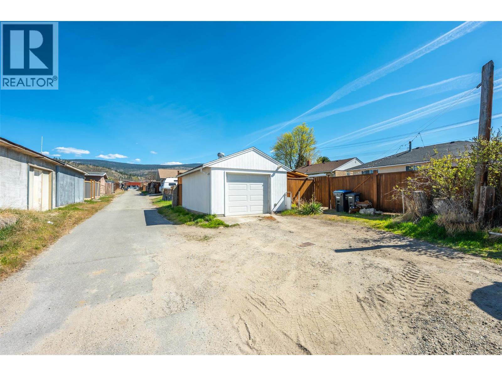 459 Penticton Avenue - 60