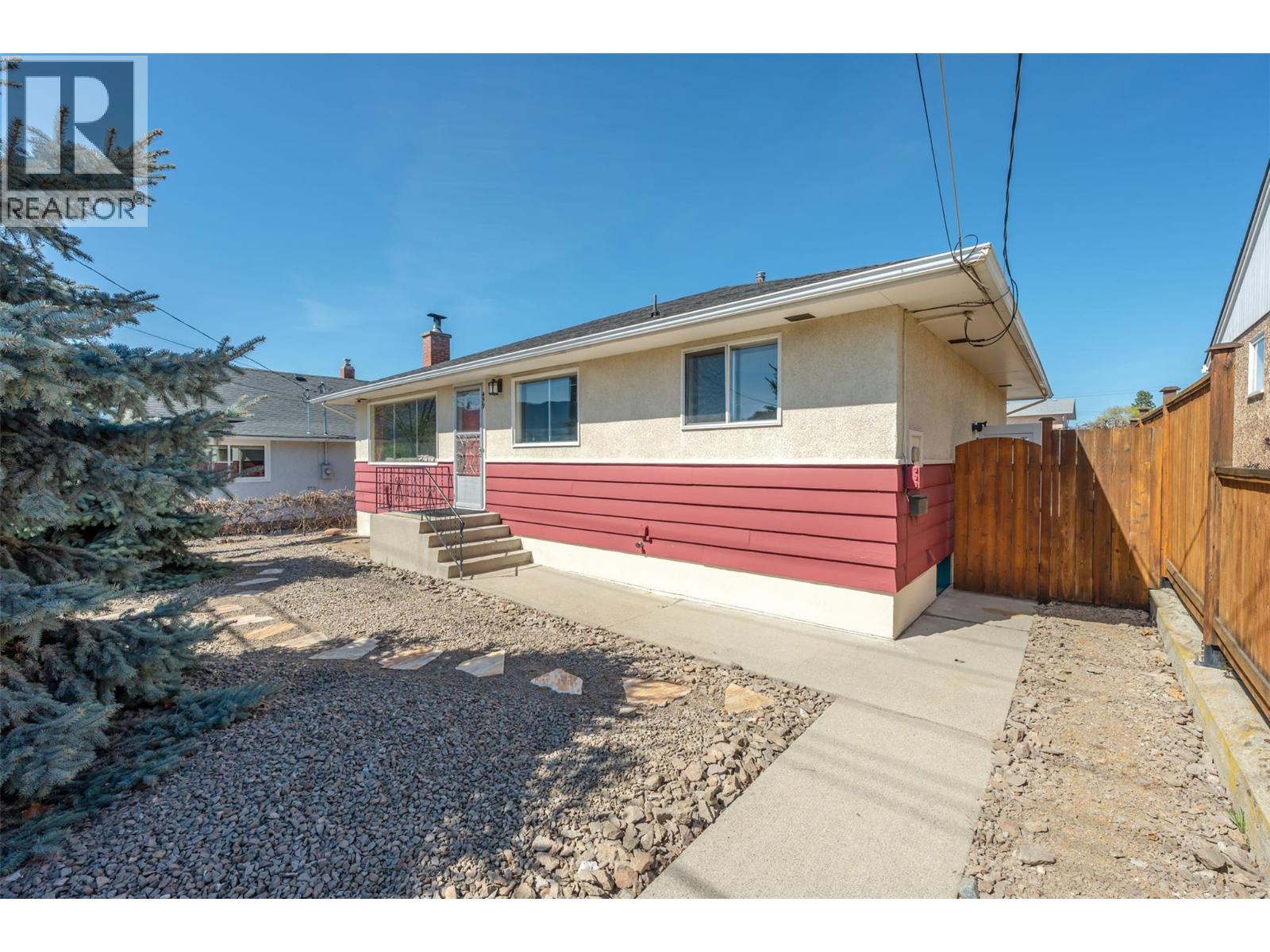 459 Penticton Avenue, Penticton
