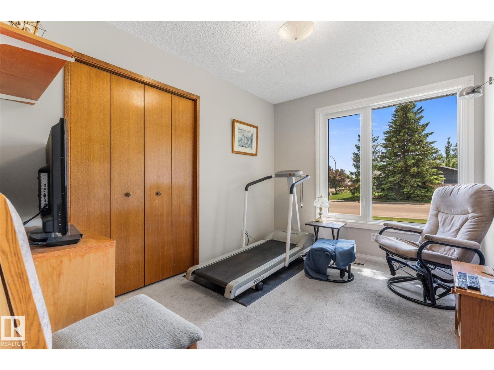 13 OATWAY DR — photo 24